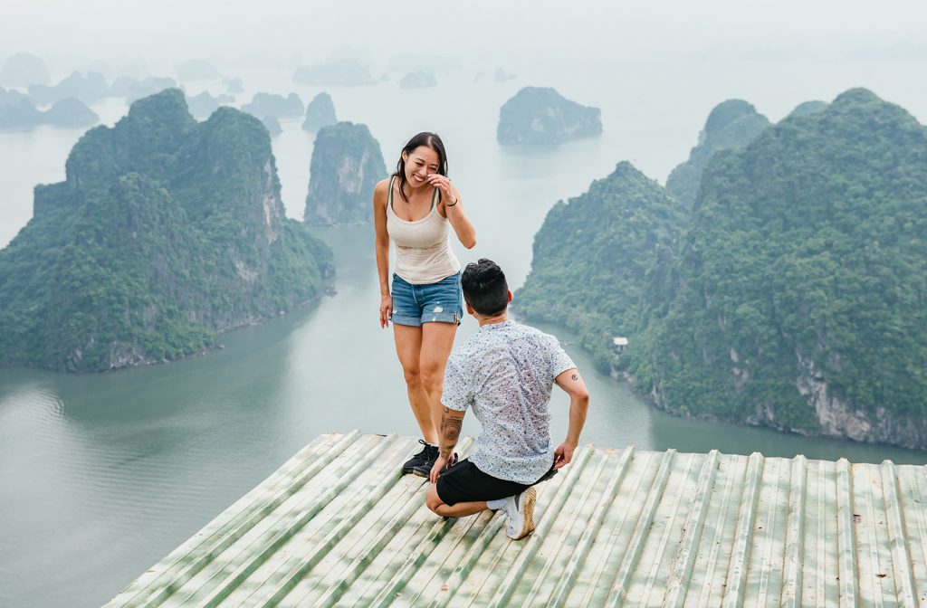 Proposal in Halong Bay